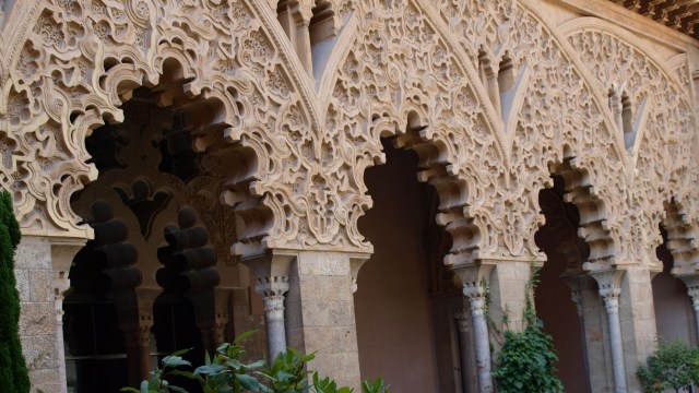 patio-de-santa-isabel-la-aljaferia-zaragoza
