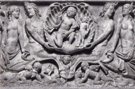 Relieve-de-sarcofago-en-villa-borghese-roma-del-siglo-iii